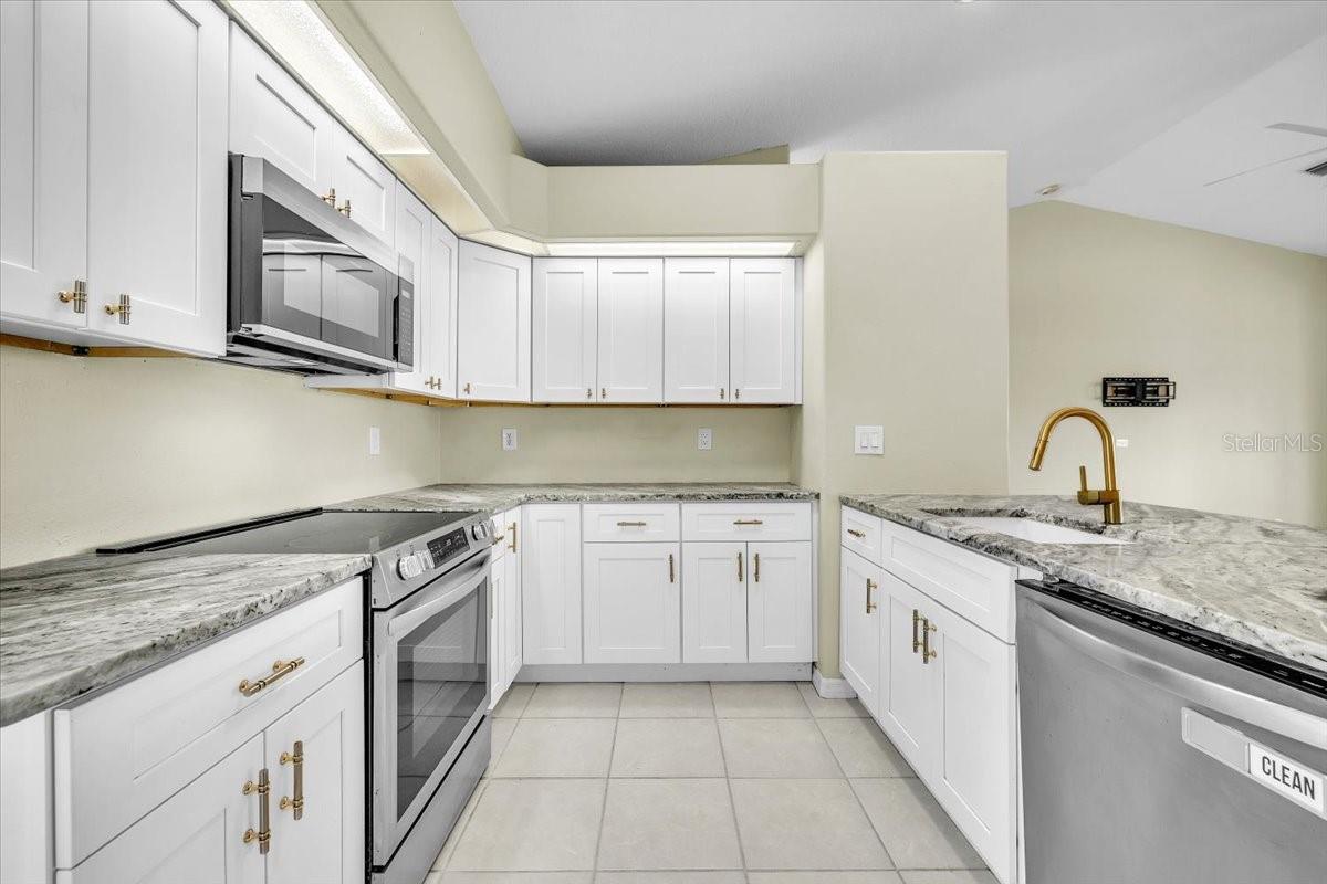 ROTONDA WEST PINEHURST - Residential