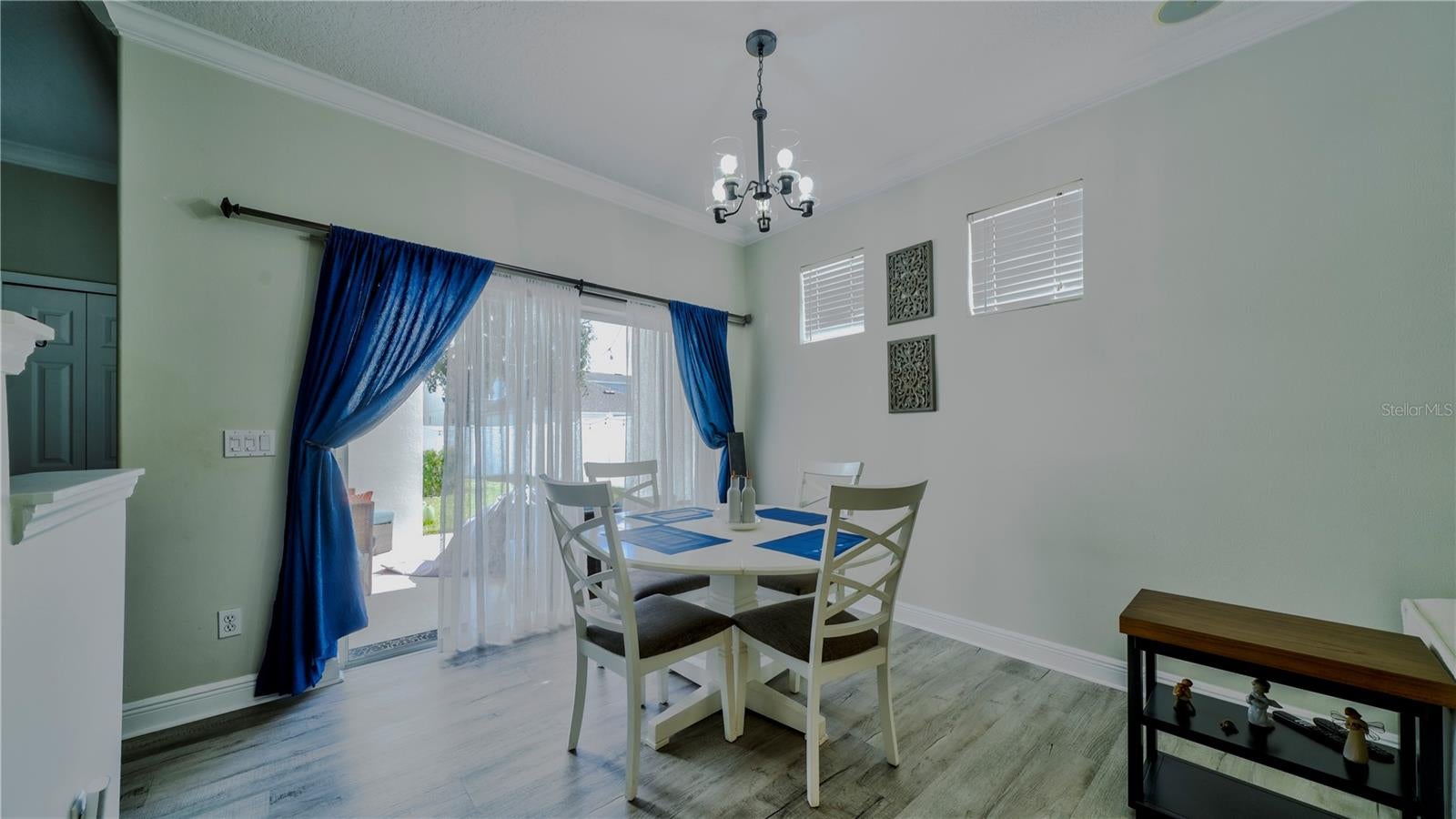 AVALON PARK VILLAGE 06 - Residential