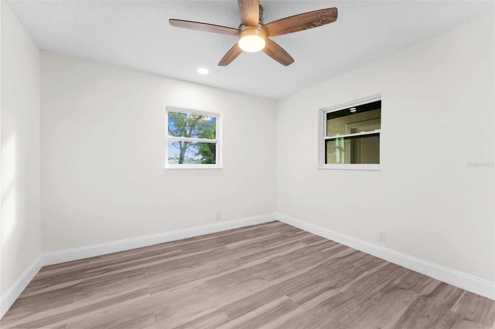 SANSON PARK UNIT 2 - Residential