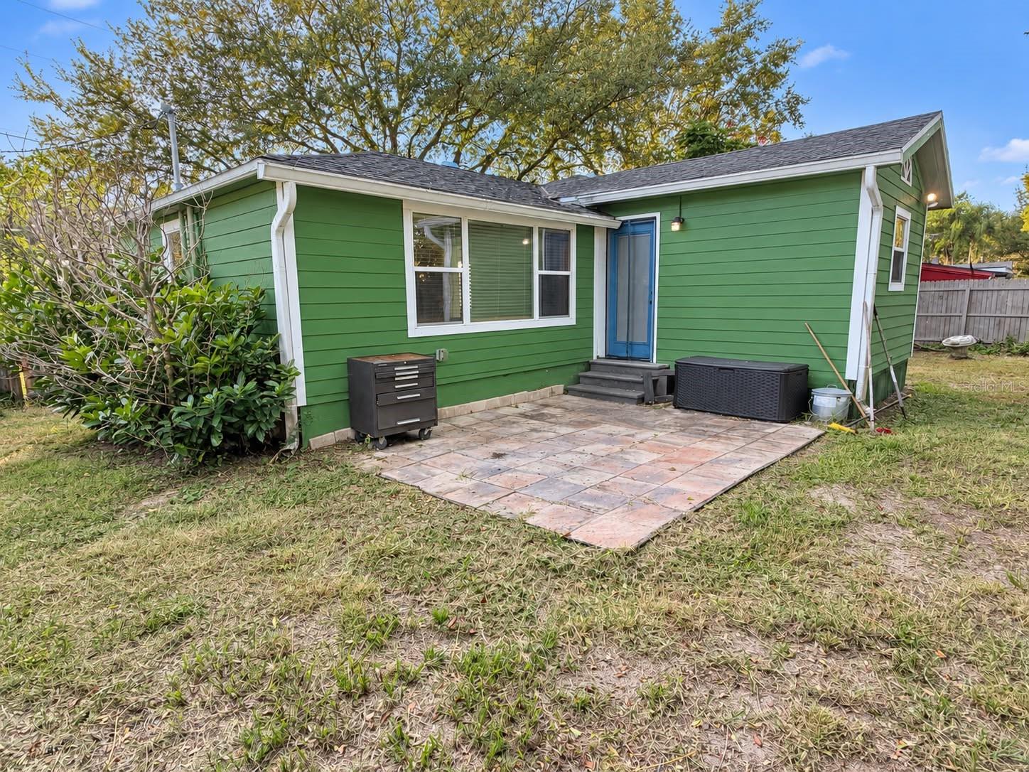 CRESTWOOD ESTATES - Residential