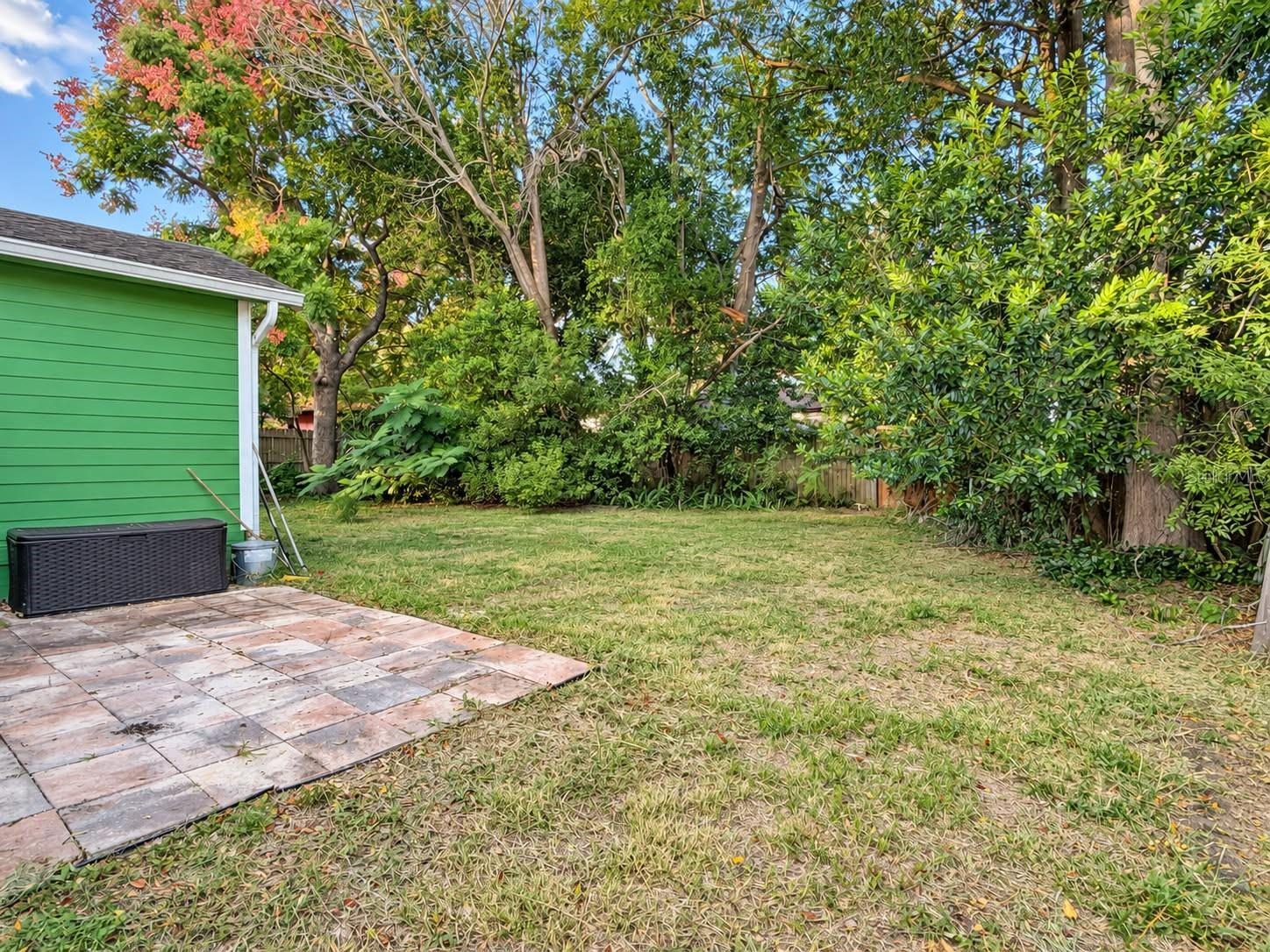 CRESTWOOD ESTATES - Residential