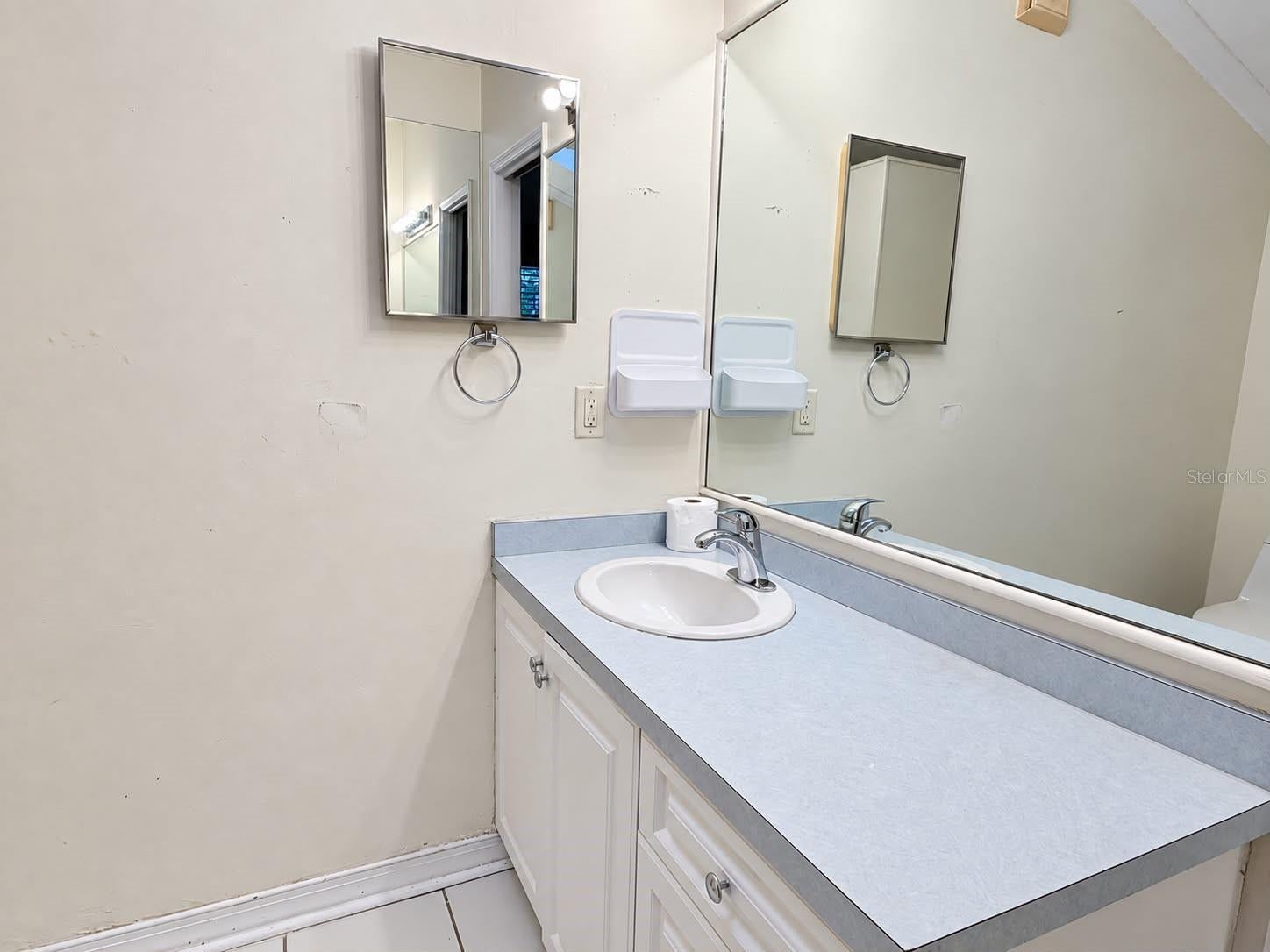 CRESTWOOD ESTATES - Residential