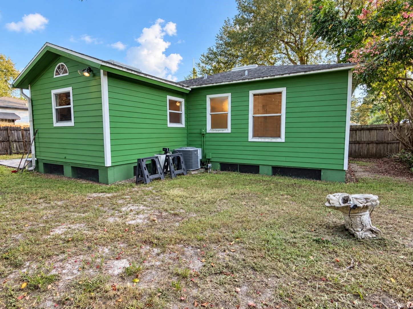 CRESTWOOD ESTATES - Residential