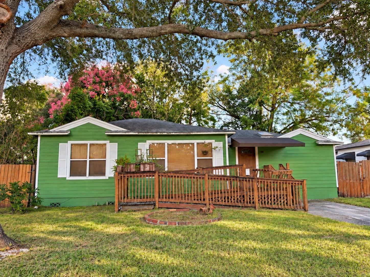 CRESTWOOD ESTATES - Residential