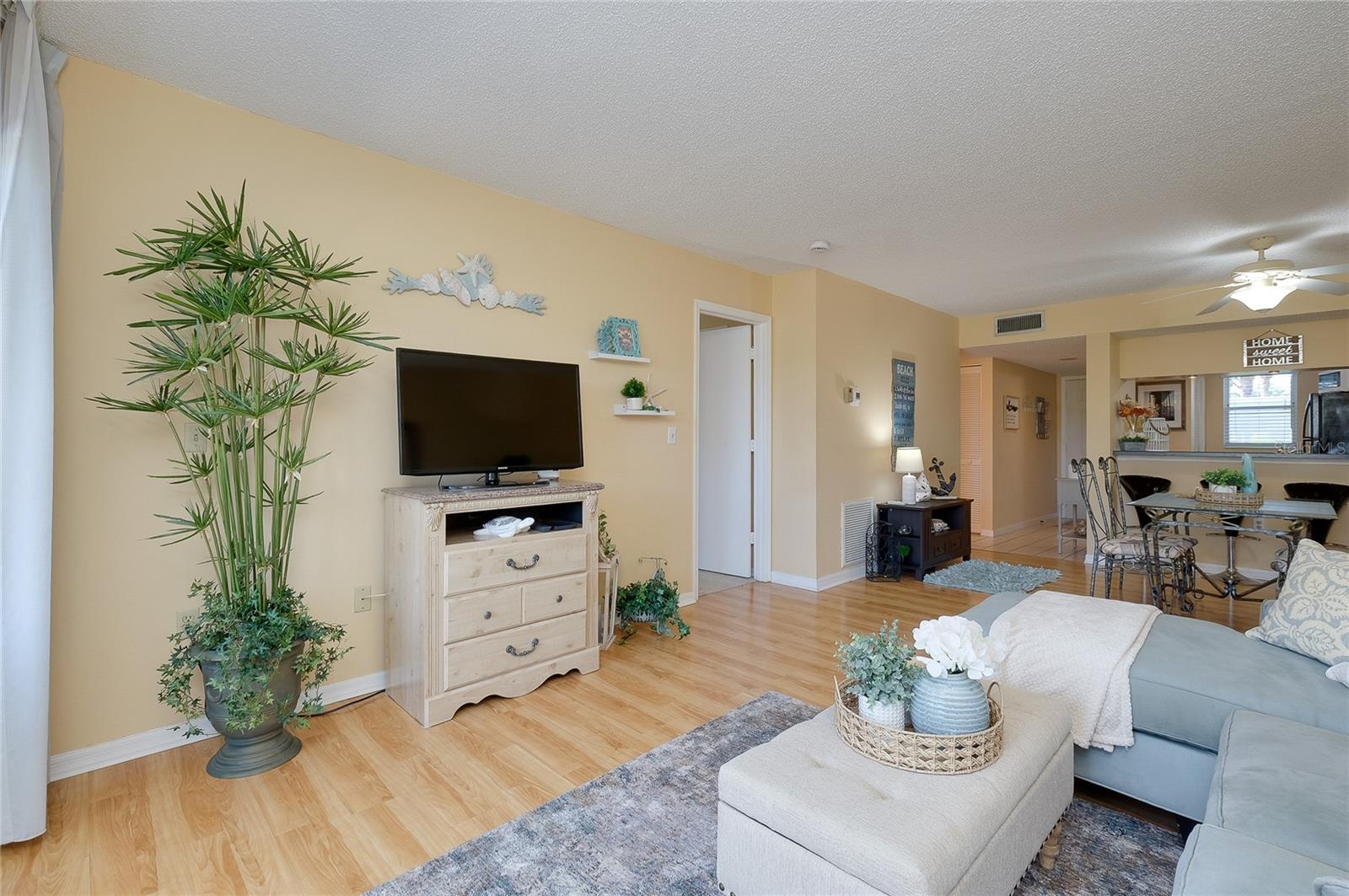 WESTCHESTER GARDEN & PLAN - Residential