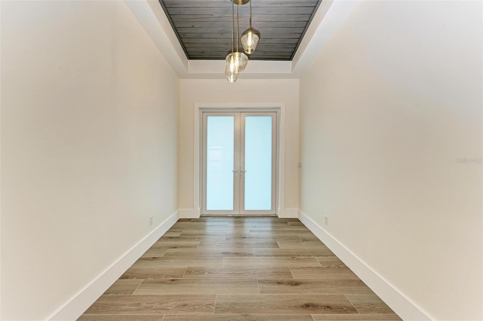 CLEVELAND NORTH - Residential