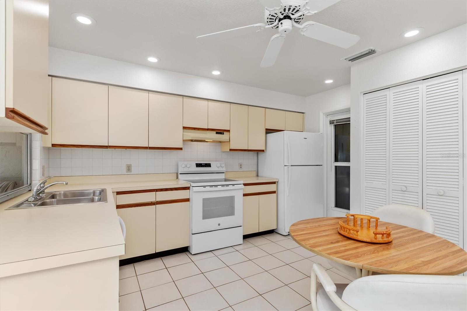 FOXWOOD - Residential