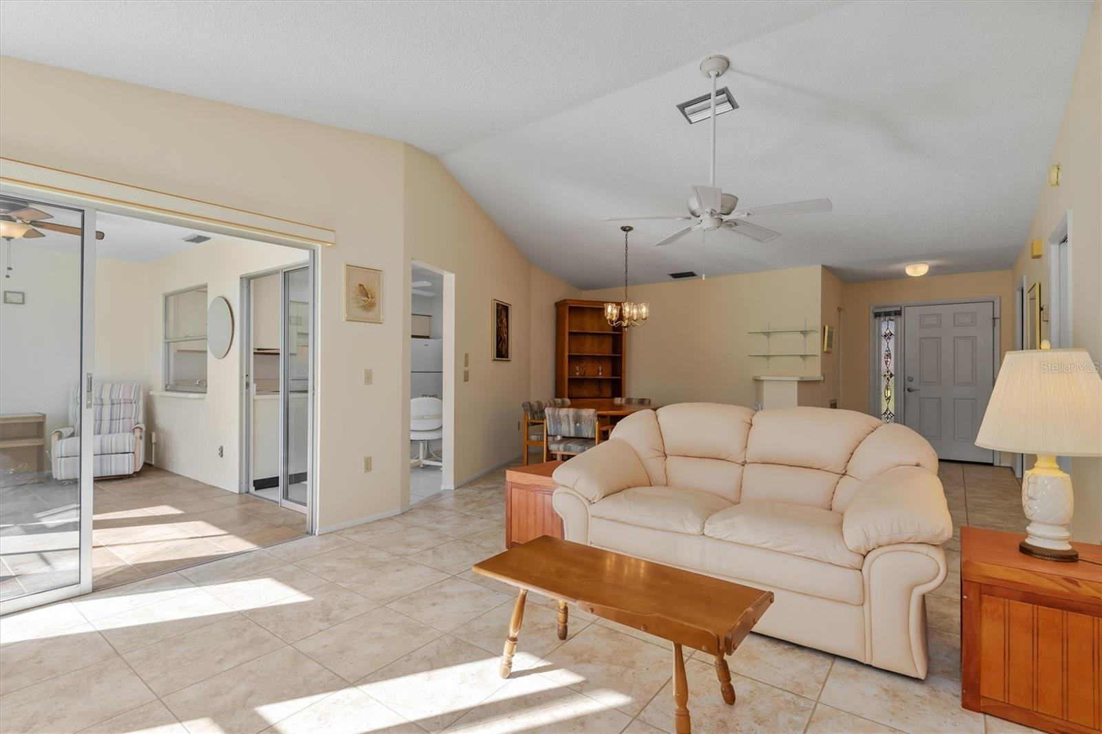FOXWOOD - Residential