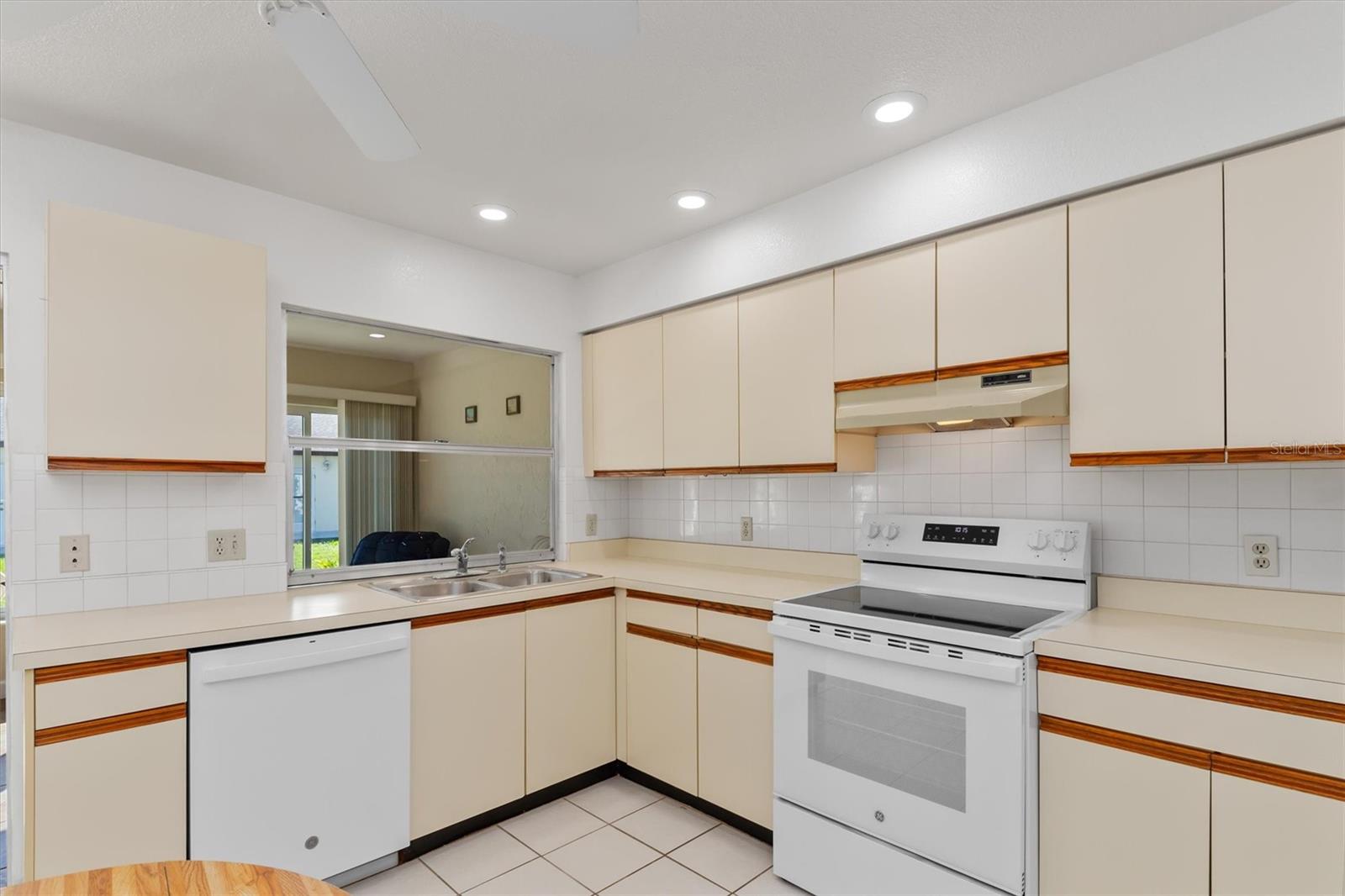 FOXWOOD - Residential