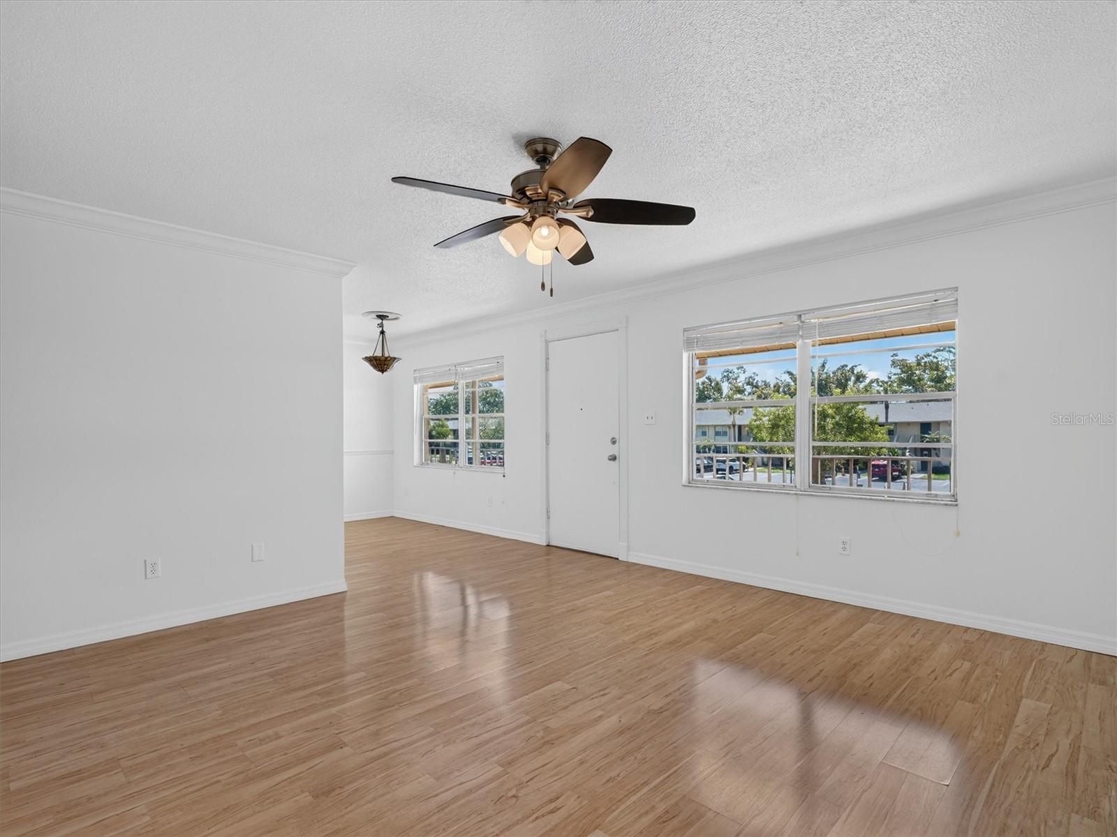 7258 - SUMMER LAKES - Residential