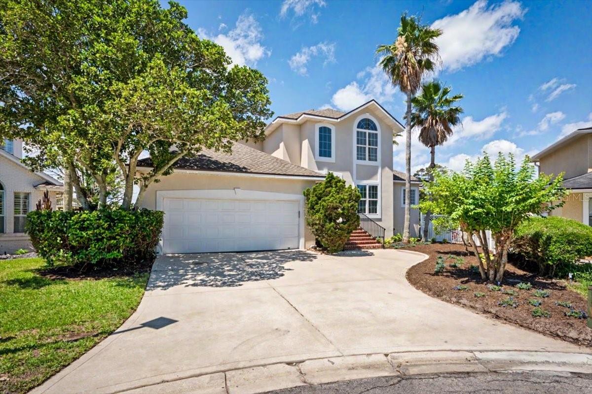 Experience the ultimate waterfront lifestyle in this beautifully appointed 3-bed, 4-bath Jacksonville canal-front home with very quick access to the glorious Intercoastal Waterway! Featuring a private boat lift, floating kayak or paddleboard dock, a spacious screened lanai, and an open-concept layout designed to maximize tranquil water views, this property offers direct boating access right from your backyard. Waterfront Living: Enjoy direct canal access with a private boat lift, perfect for kayaking, fishing, or taking a scenic cruise out to the St. Johns River or the Intracoastal Waterway. Open & Bright: Flooded with natural light, the open-concept living and dining areas flow seamlessly, framing picturesque water views from every angle. Restful Sanctuaries: The primary suite serves as a true retreat, offering a generous walk-in closet and an en-suite bath. The remaining bedrooms provide ample space for family, guests, or a dedicated home office. Nestled in a highly desirable, tree-lined Jacksonville neighborhood, this home combines neighborhood tranquility with everyday convenience. You are just minutes from top-rated dining, local shopping, and Jacksonville's pristine beaches. Whether you are an avid boater or simply crave the serenity of waterfront living, this property is a must-see. Contact us today to schedule your private tour and make this Florida dream home yours!