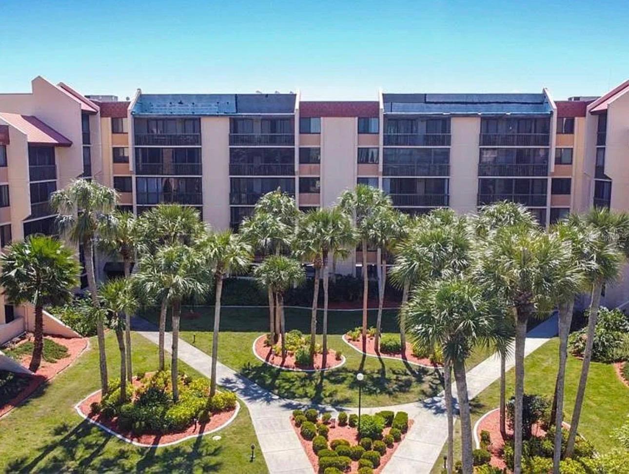 PROMENADES WEST - Residential