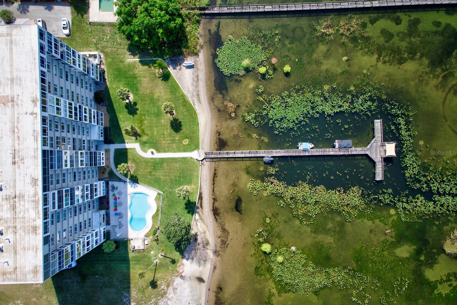 THE FOUNTAINHEAD CONDO - Residential