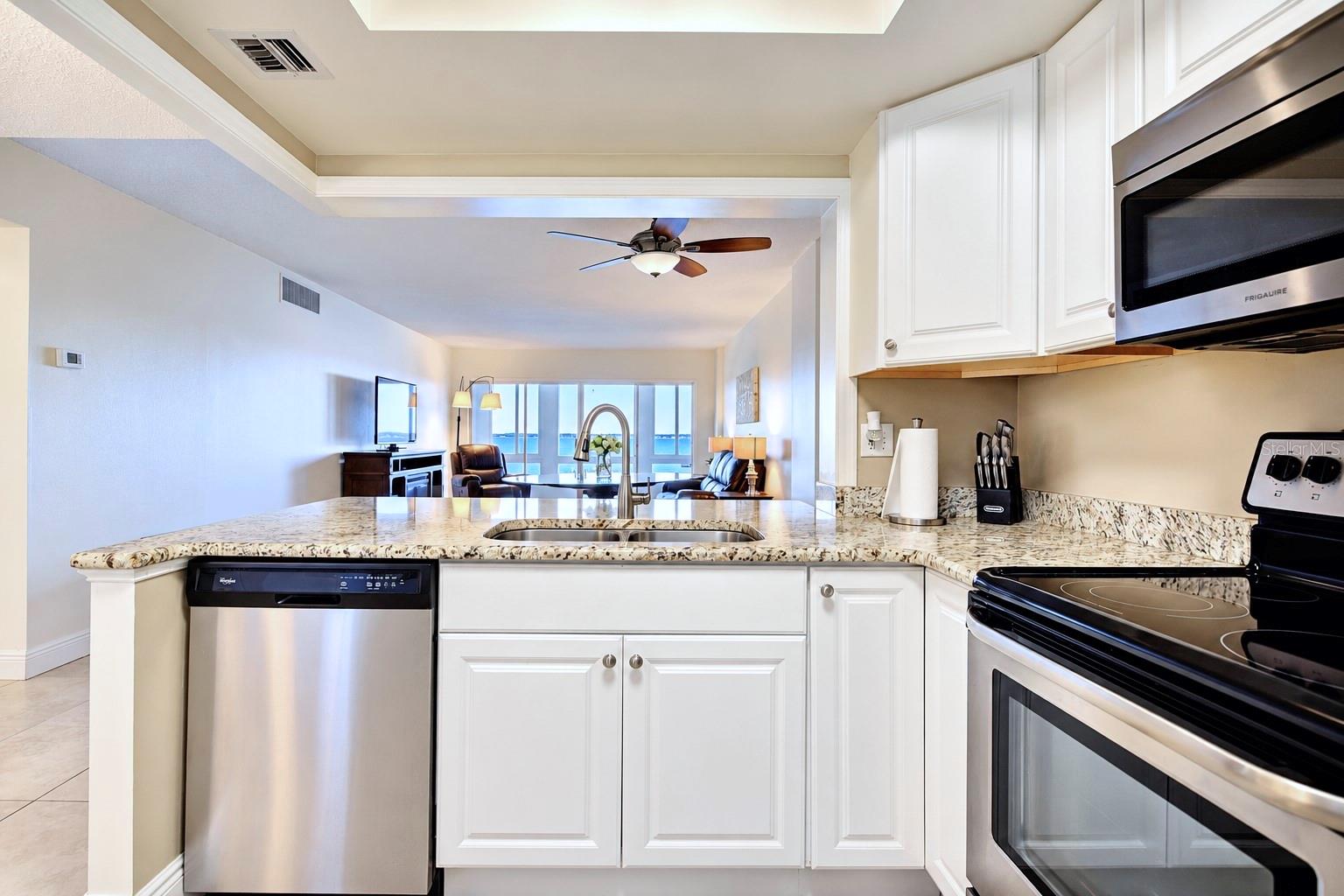 THE FOUNTAINHEAD CONDO - Residential