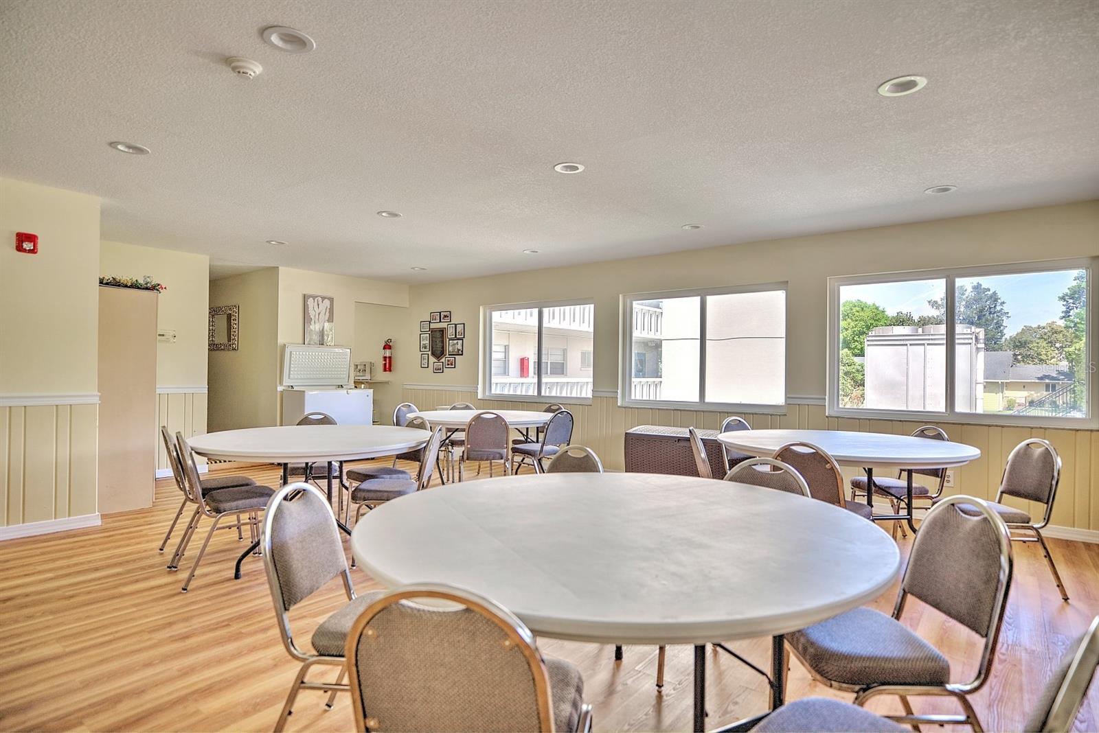 THE FOUNTAINHEAD CONDO - Residential