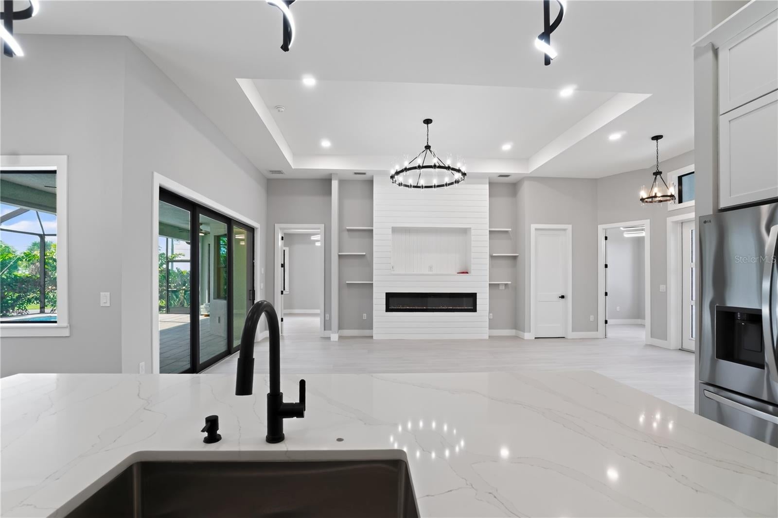 ROTONDA WEST WHITE MARSH - Residential