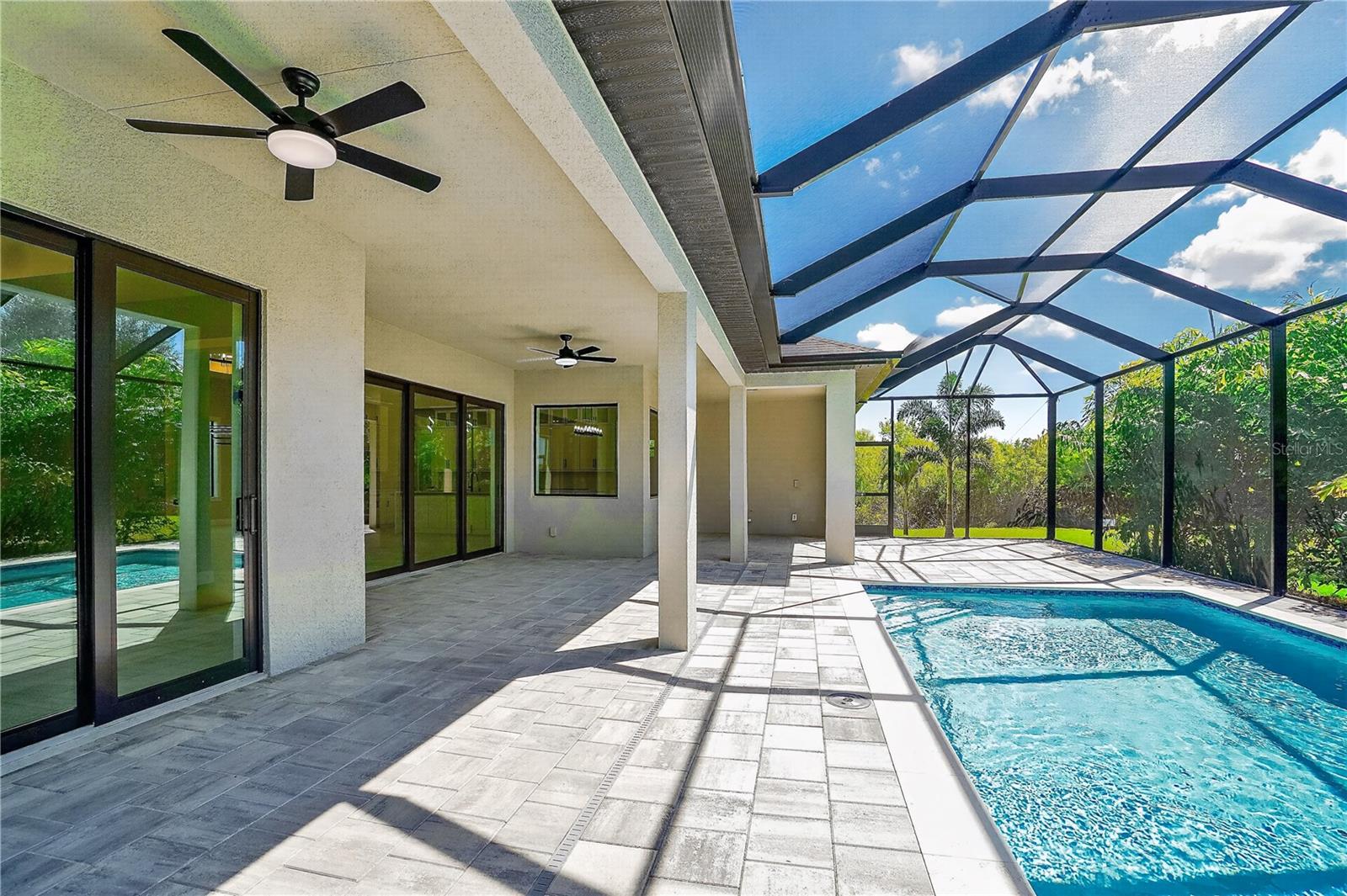 ROTONDA WEST WHITE MARSH - Residential