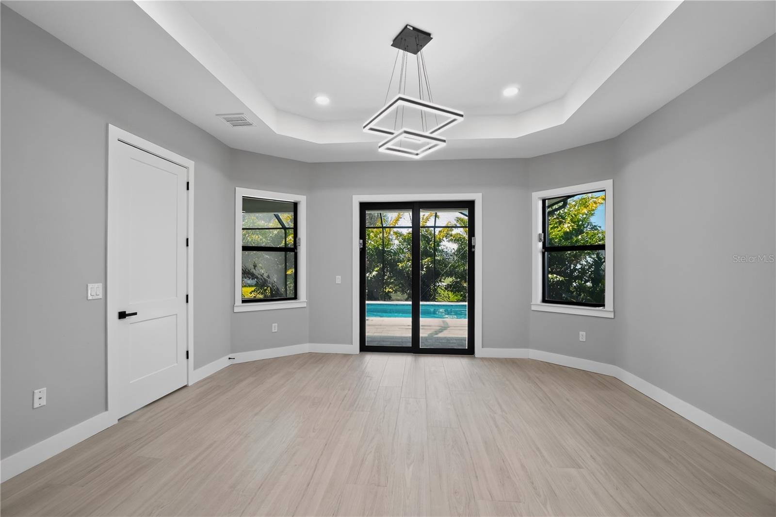 ROTONDA WEST WHITE MARSH - Residential