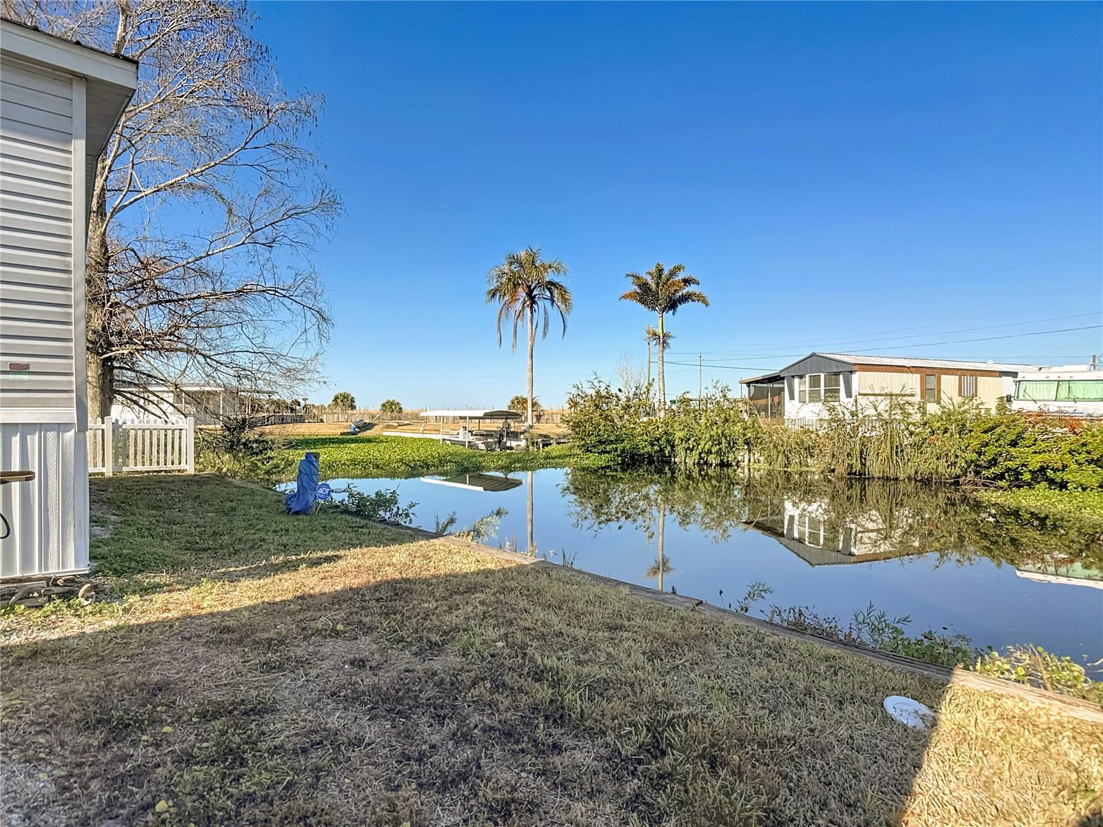 BOWDENS WATERFRONT LTS - Residential