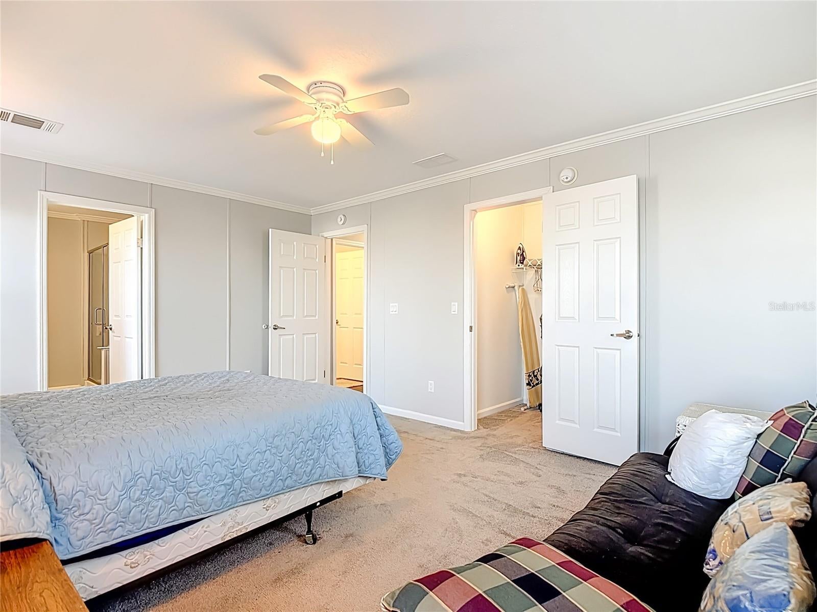 BOWDENS WATERFRONT LTS - Residential