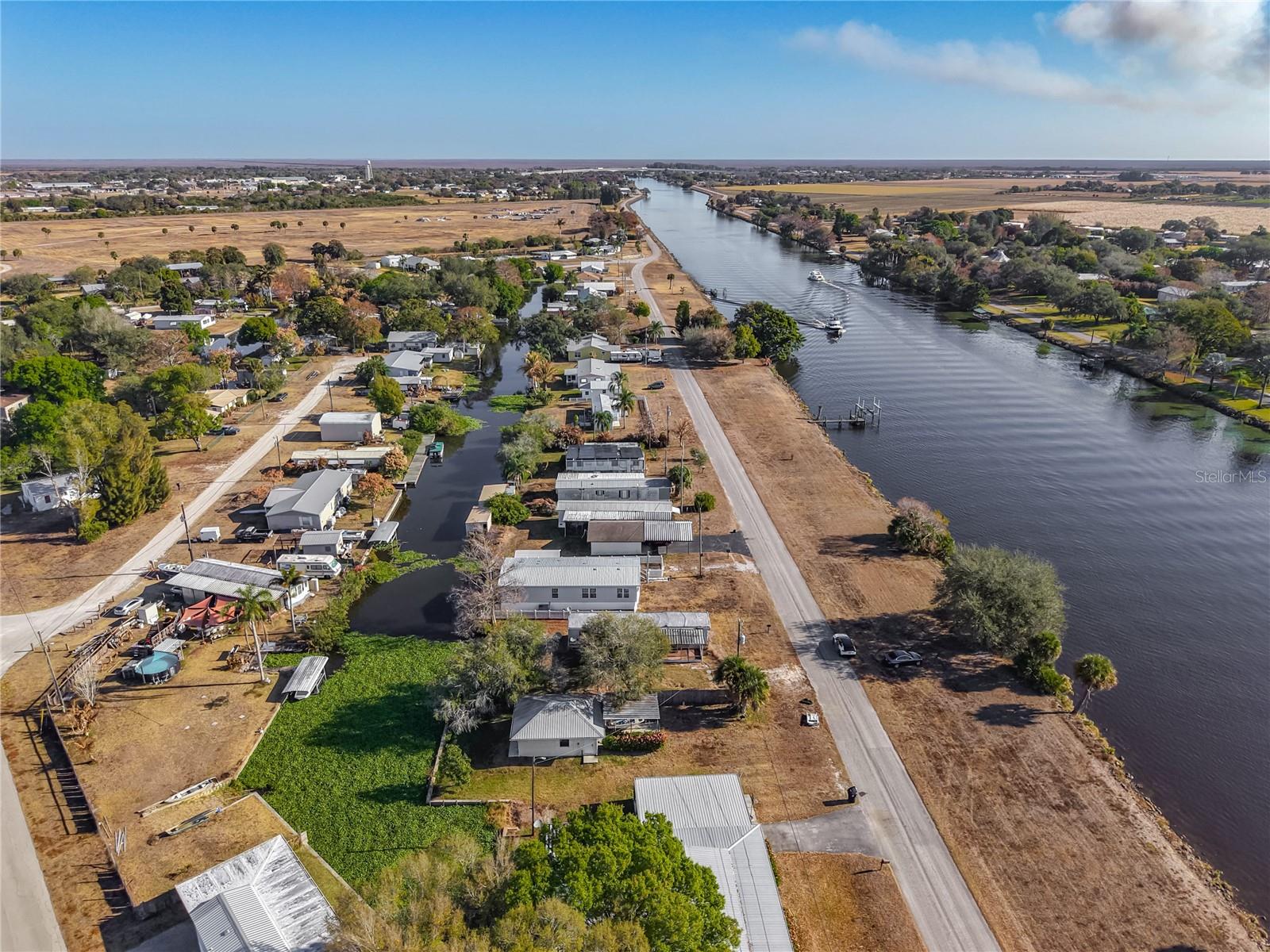 BOWDENS WATERFRONT LTS - Residential