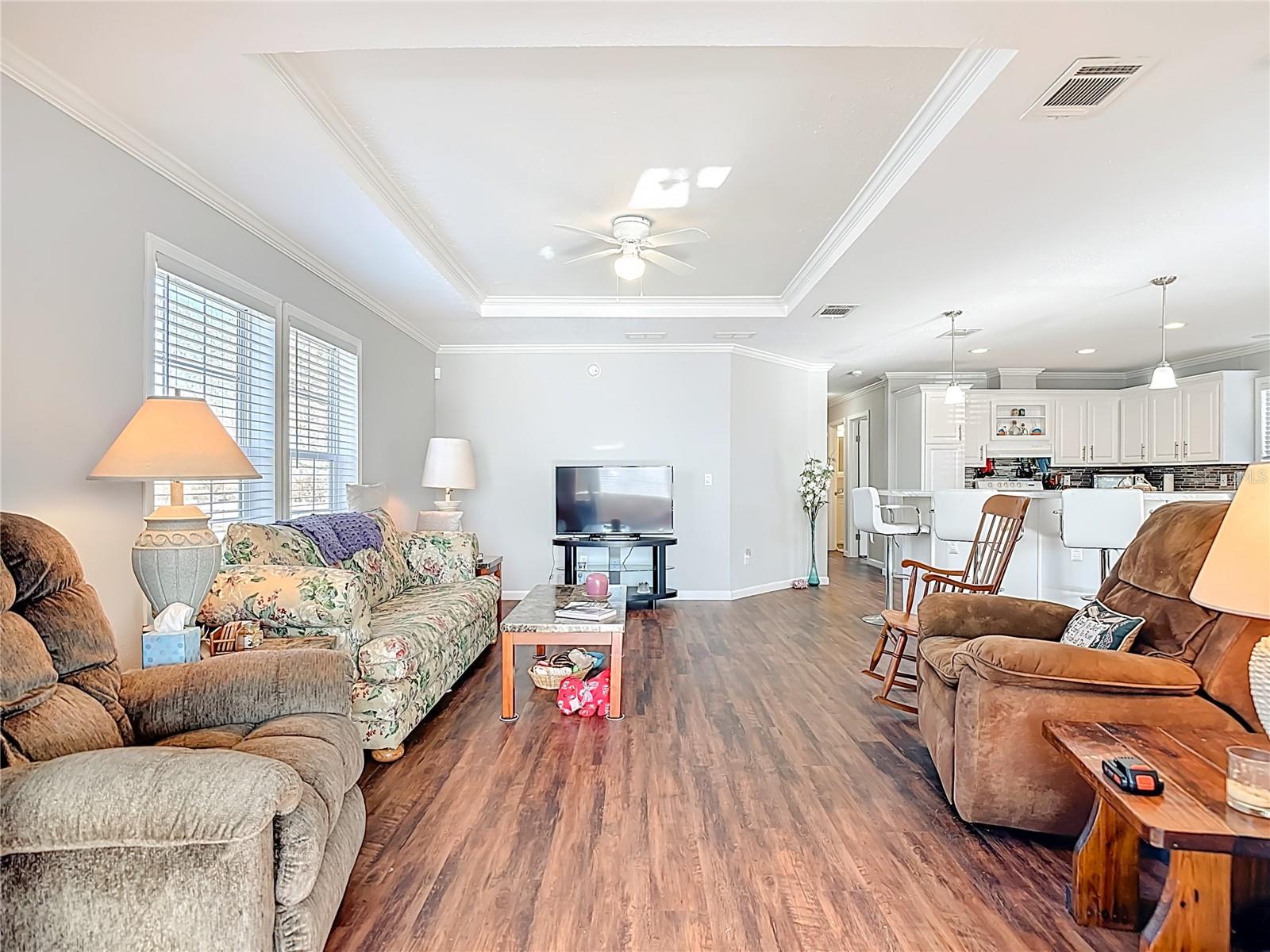 BOWDENS WATERFRONT LTS - Residential