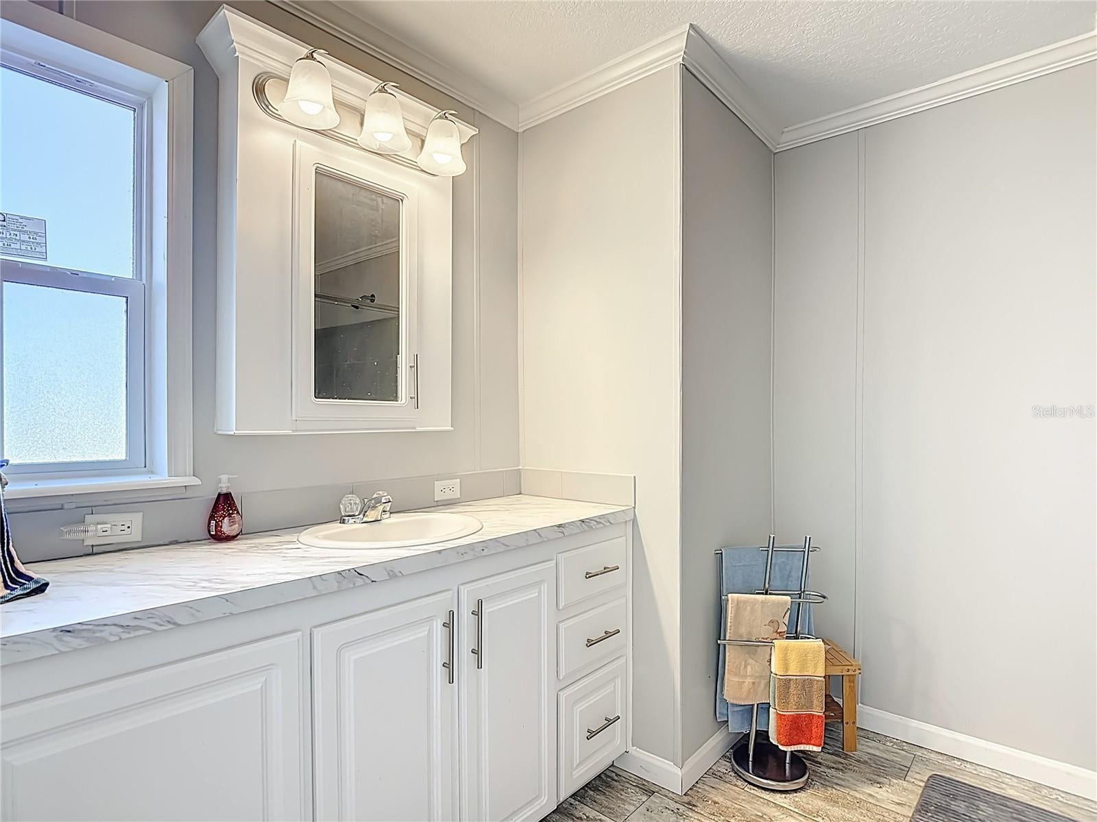 BOWDENS WATERFRONT LTS - Residential