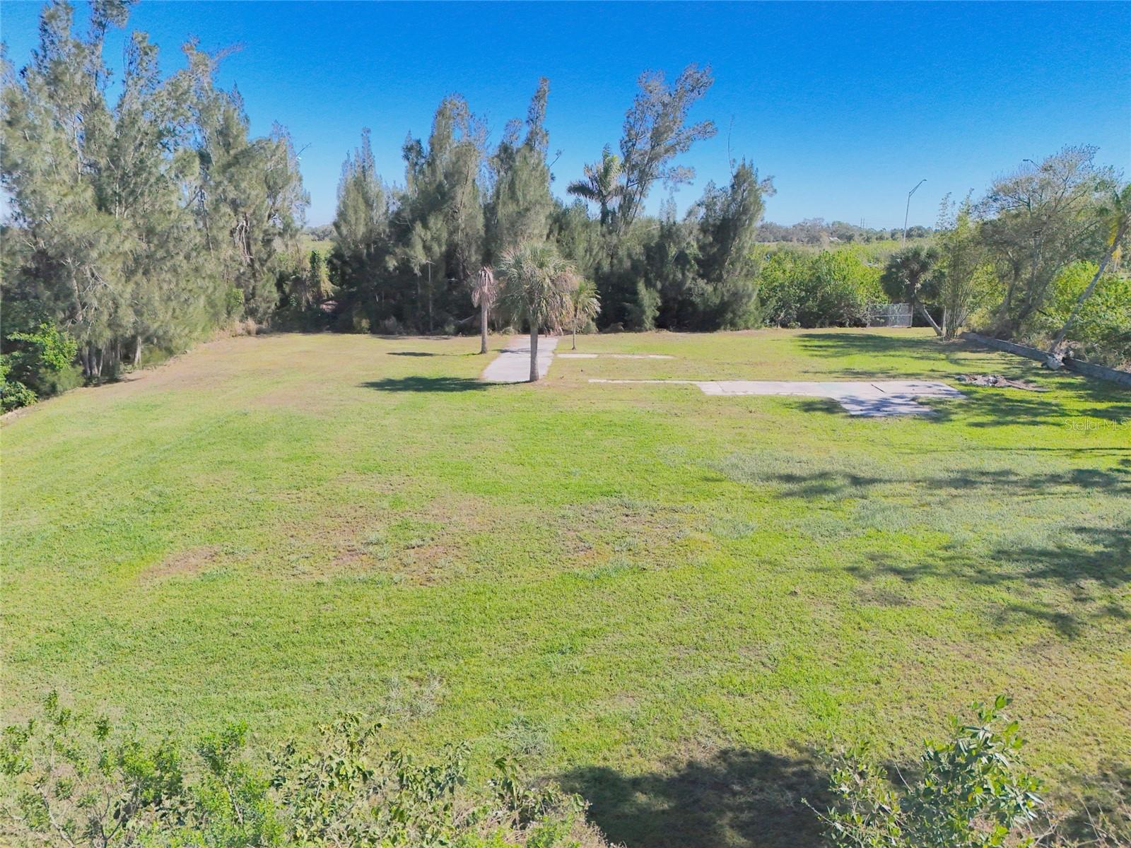 SABAL PALM PARK - Land