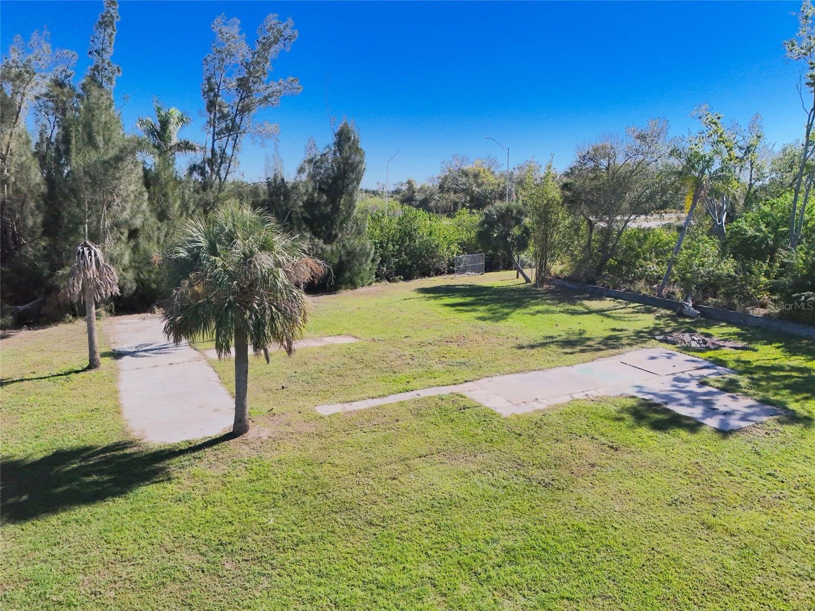 SABAL PALM PARK - Land