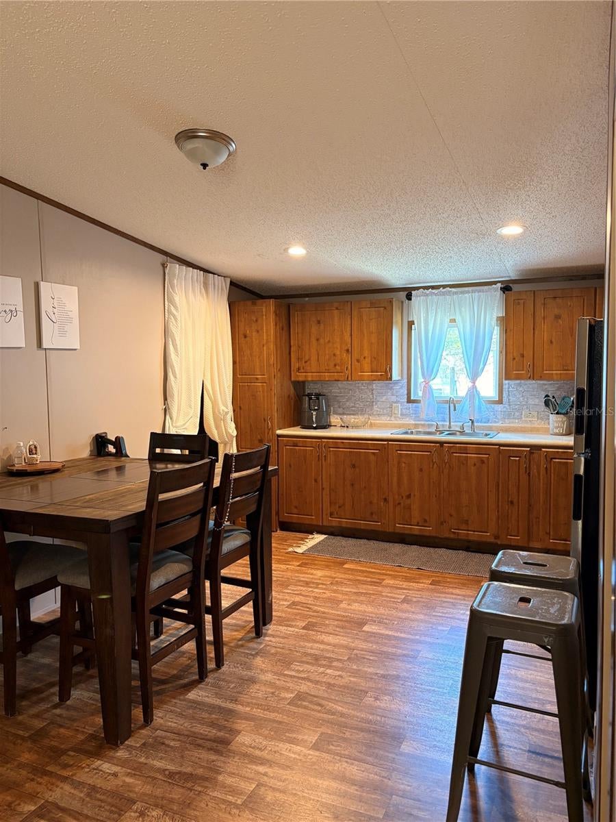 100 - ACREAGE HEADER - Residential
