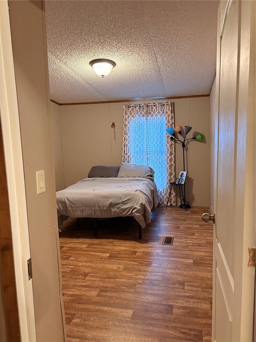 100 - ACREAGE HEADER - Residential