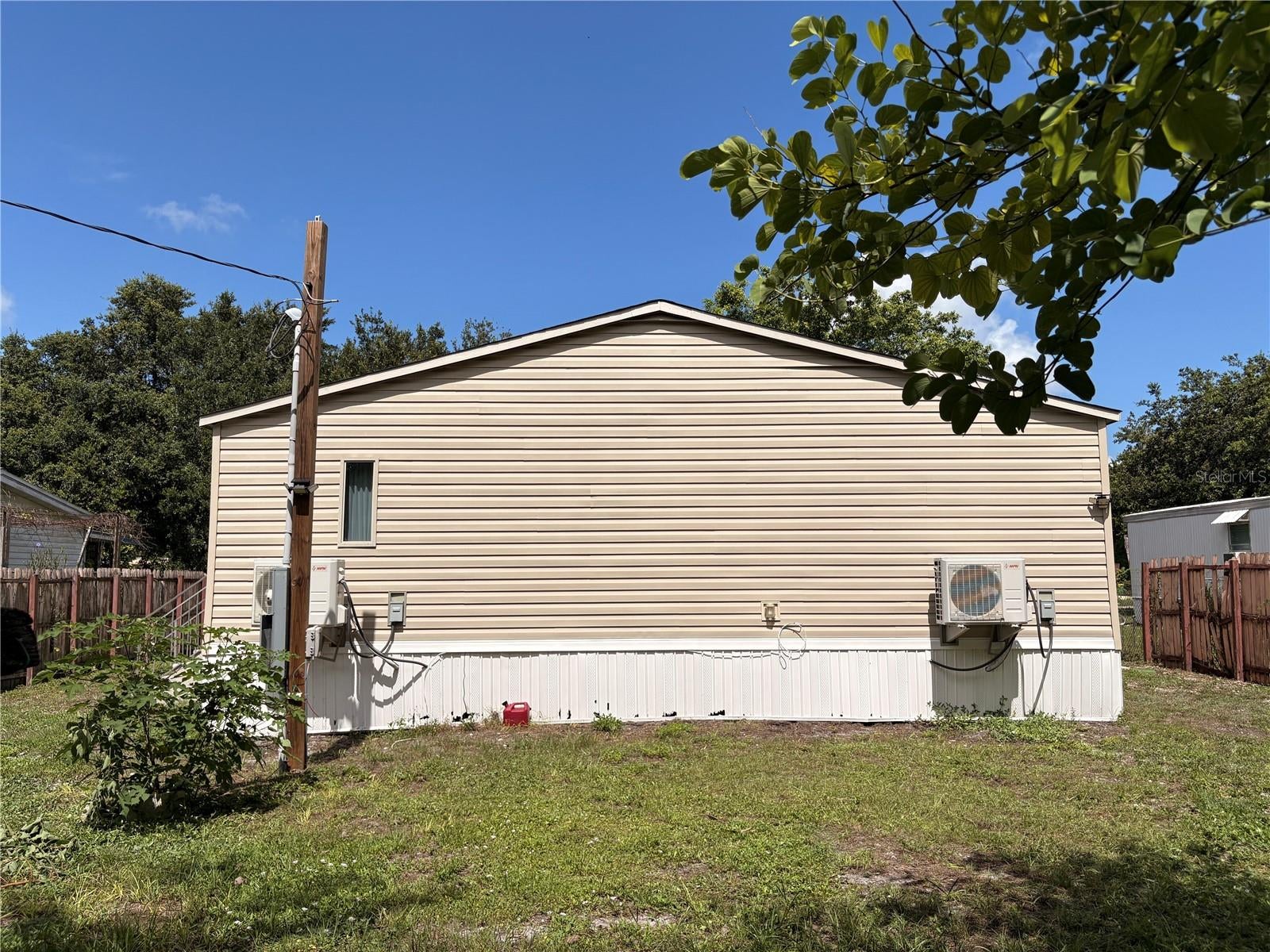 100 - ACREAGE HEADER - Residential