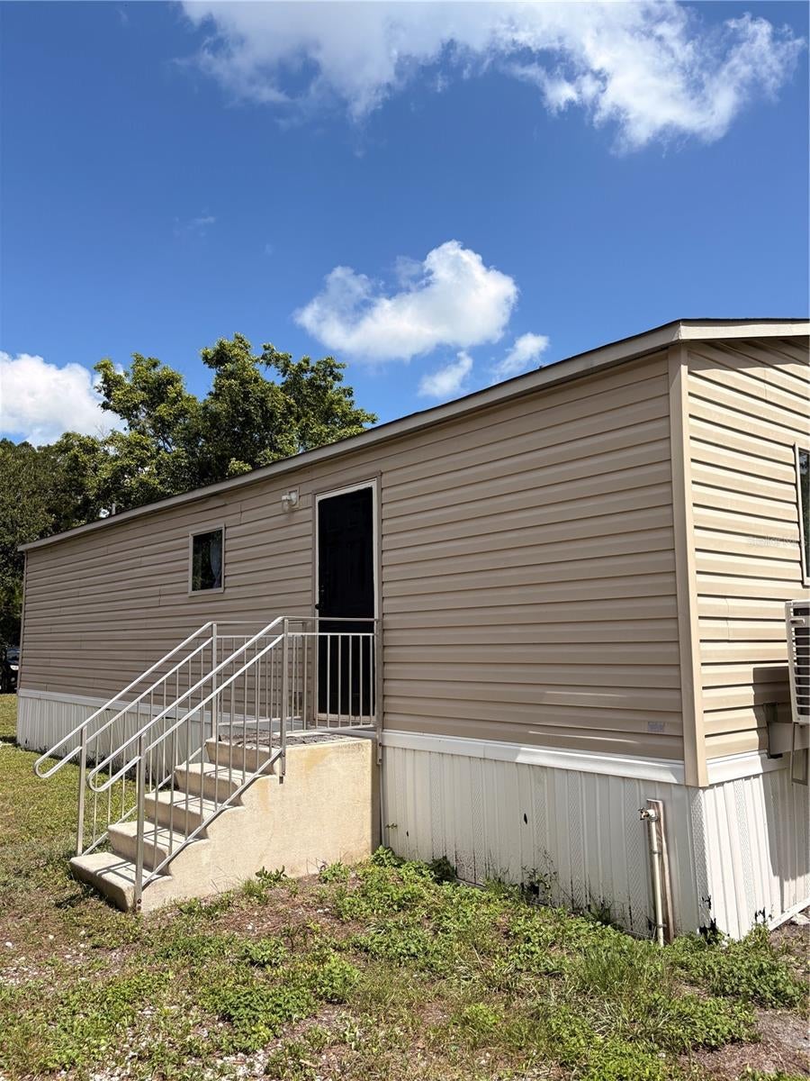 100 - ACREAGE HEADER - Residential