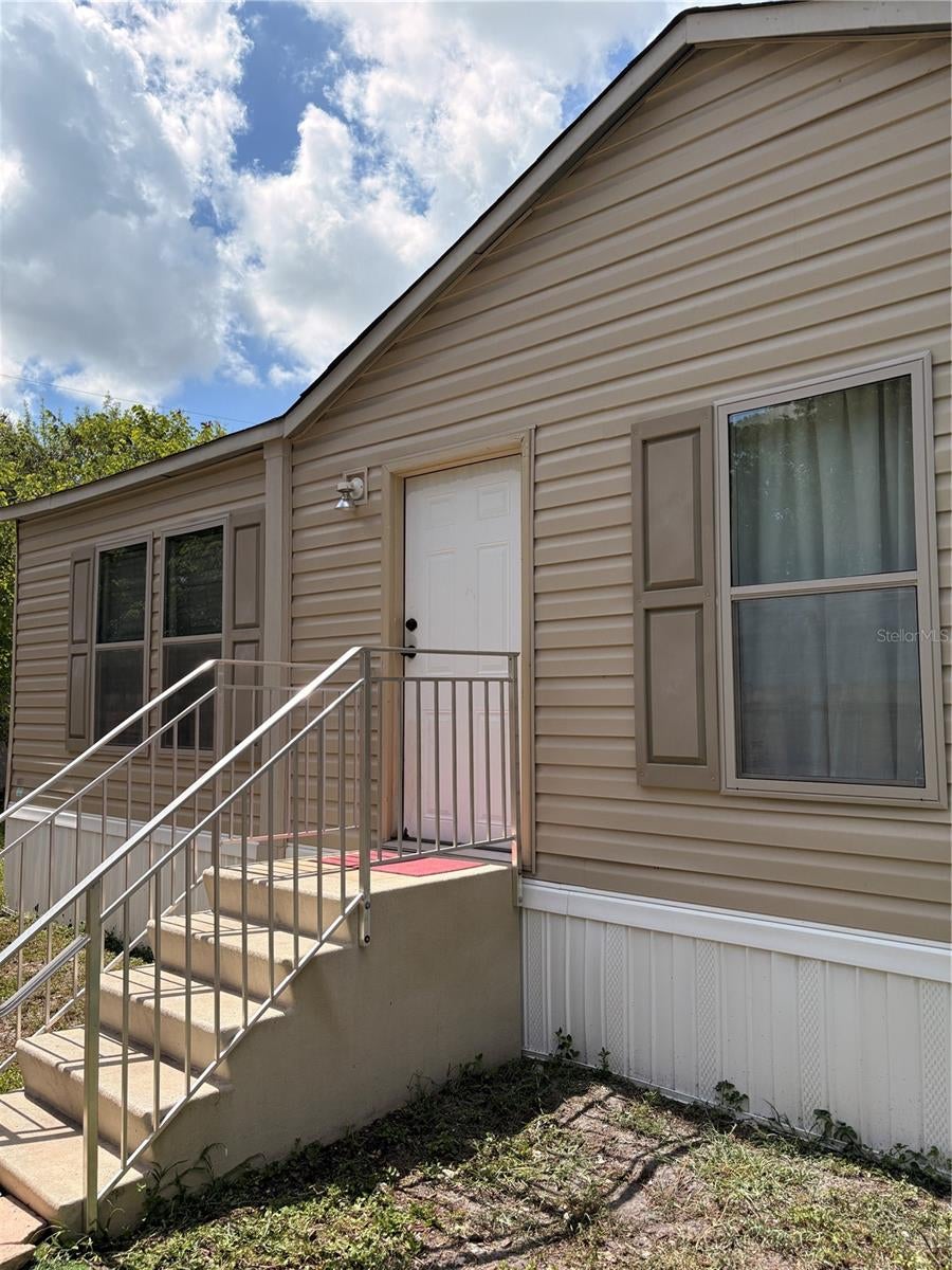 100 - ACREAGE HEADER - Residential