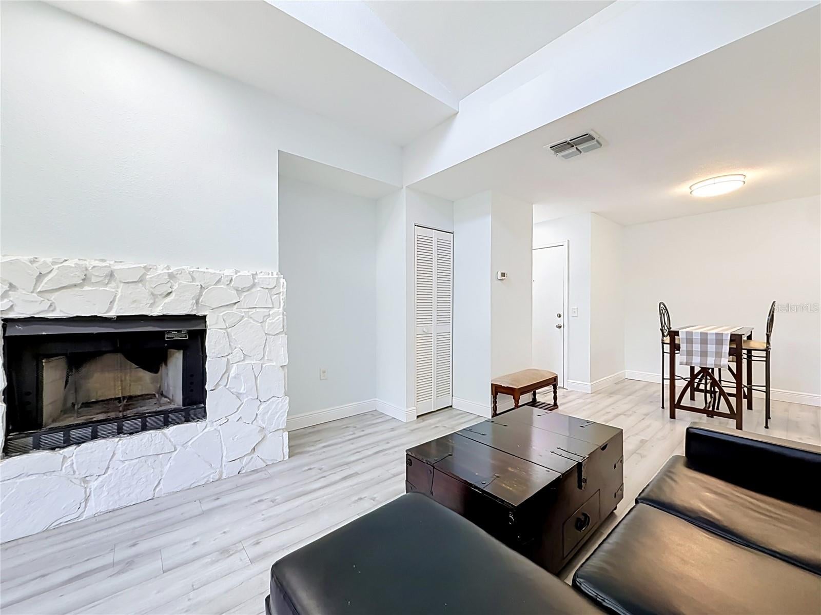 TIFFANY SUITES CONDO - Residential