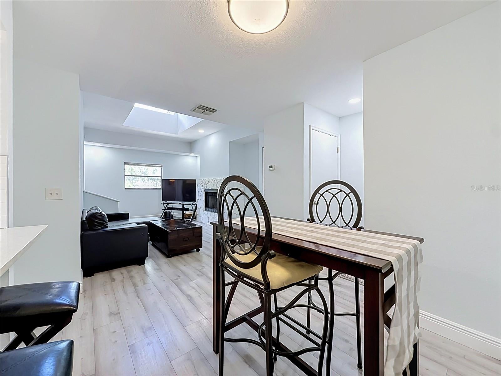 TIFFANY SUITES CONDO - Residential