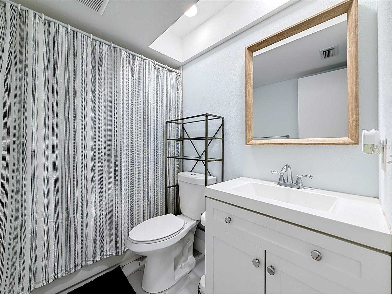 TIFFANY SUITES CONDO - Residential