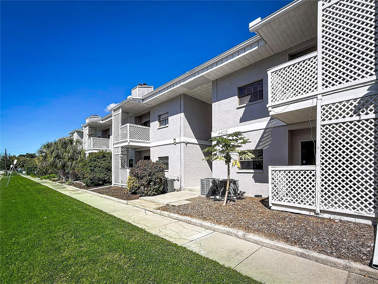 TIFFANY SUITES CONDO - Residential