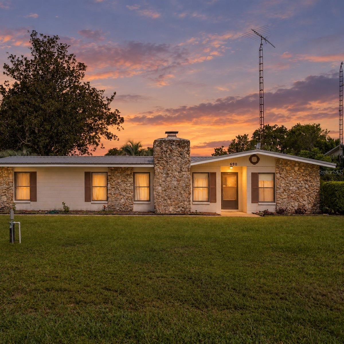 WILLISTON HIGHLANDS - Residential