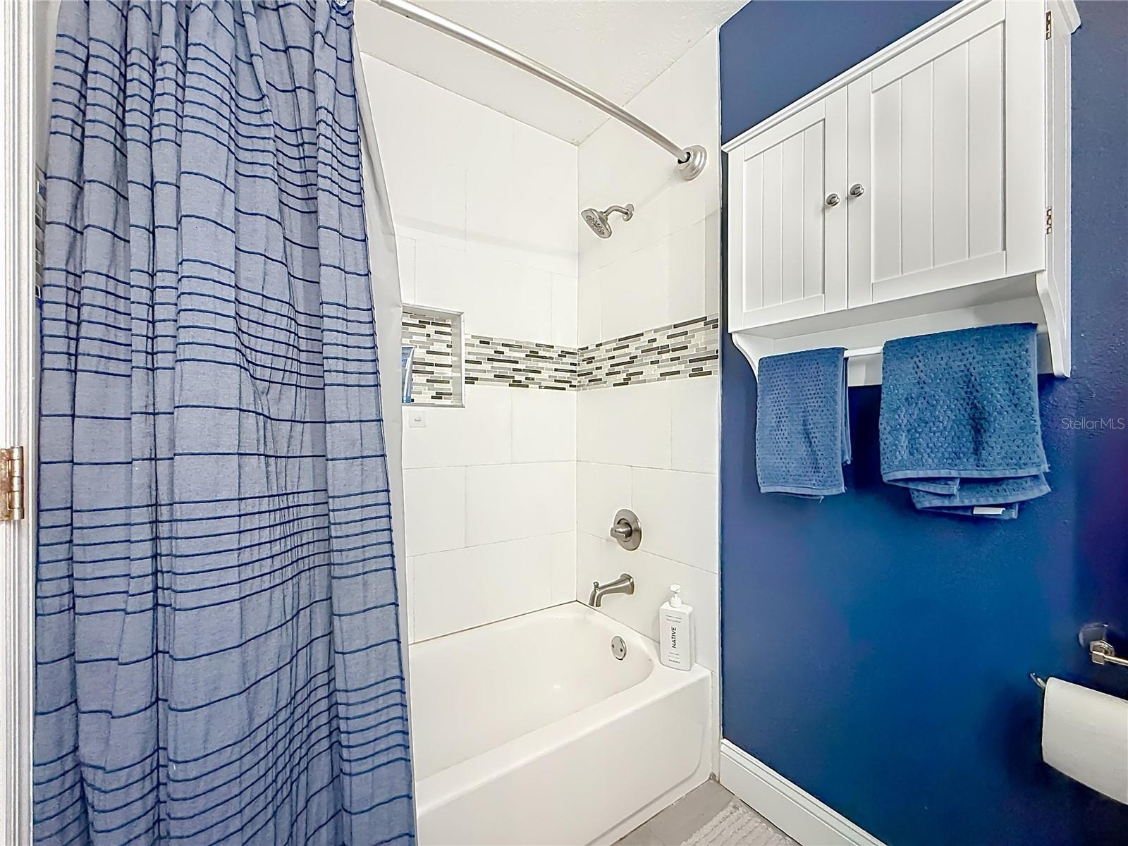 CASA LOMA - Residential
