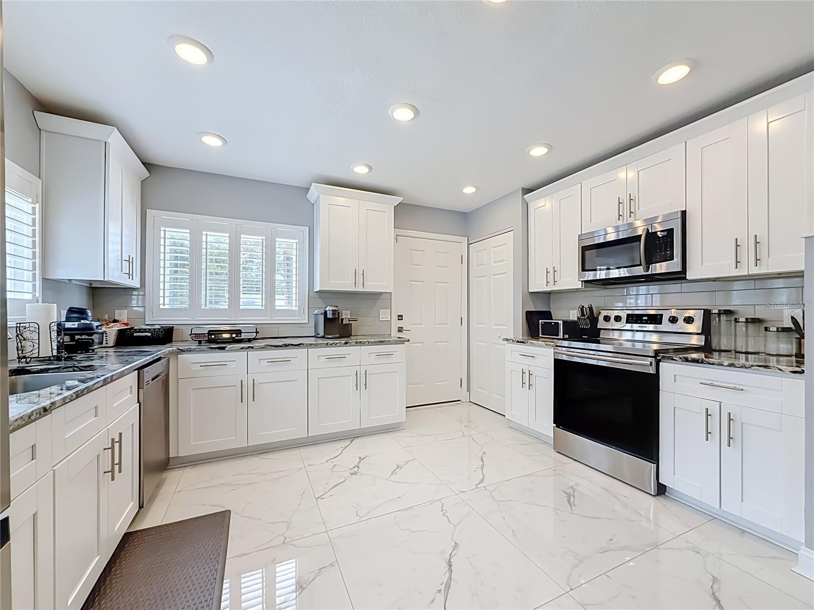 CASA LOMA - Residential