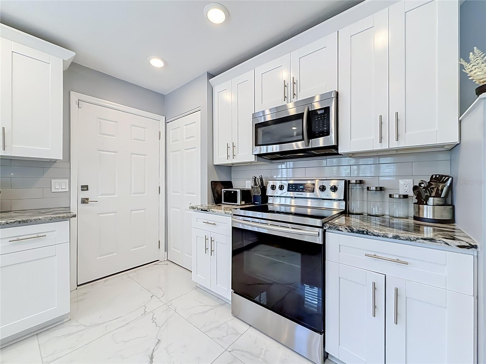 CASA LOMA - Residential