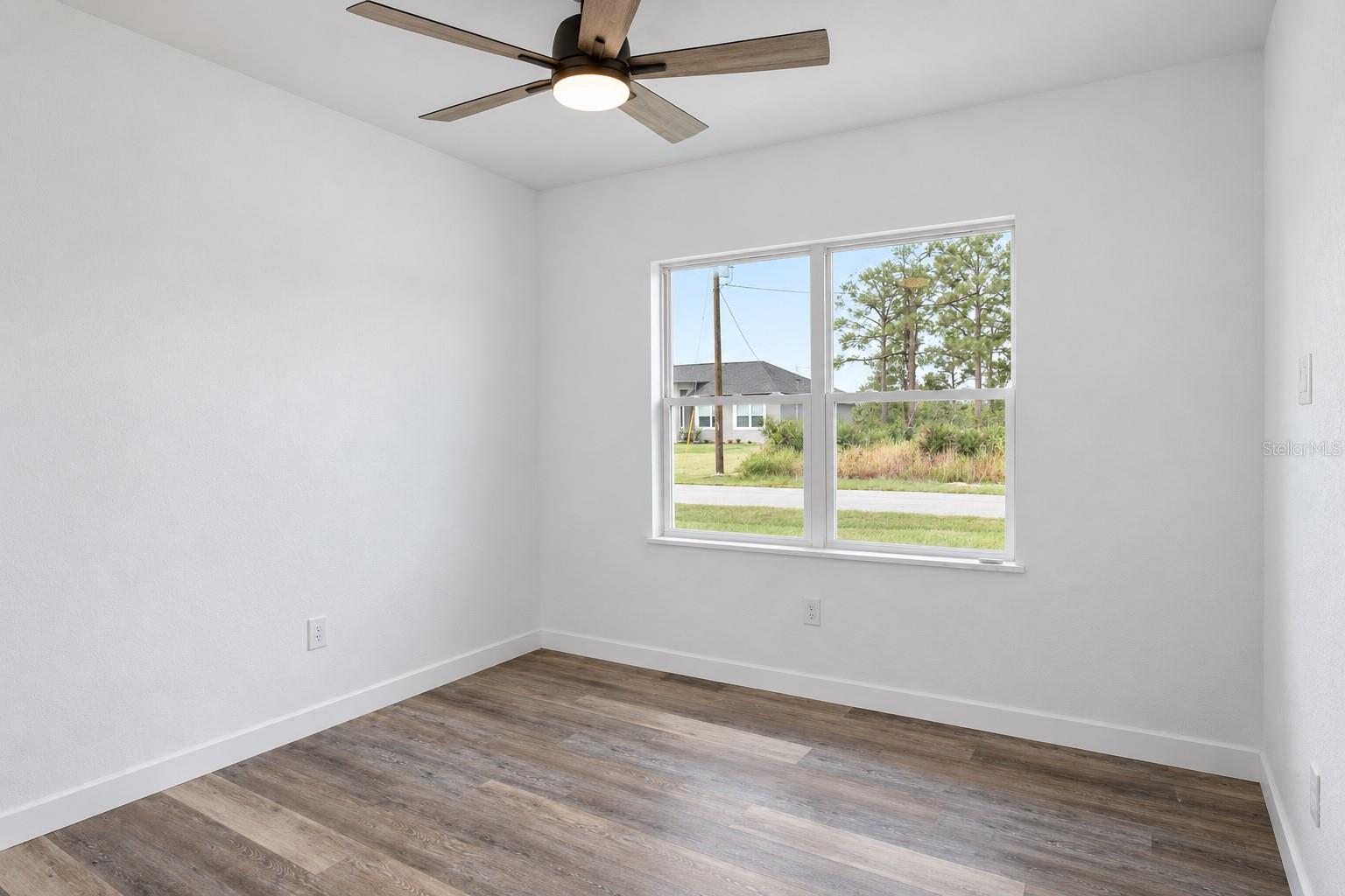 SUN N LAKE - Residential