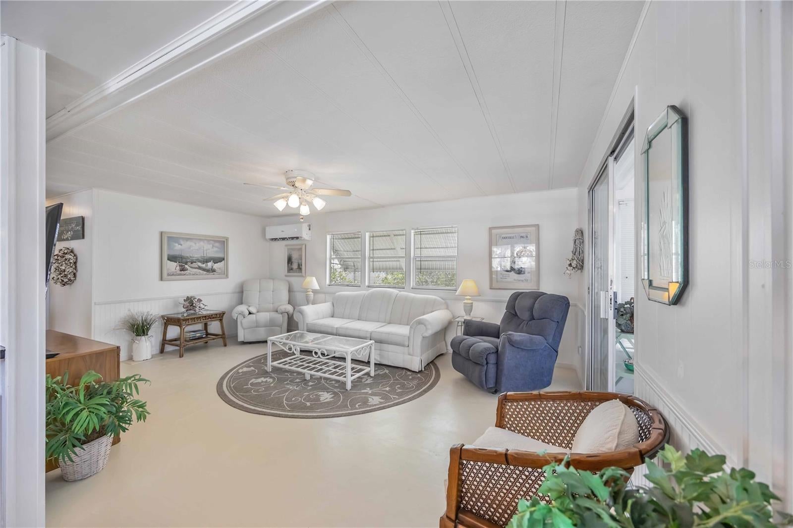 EAGLE POINT MHP - Residential