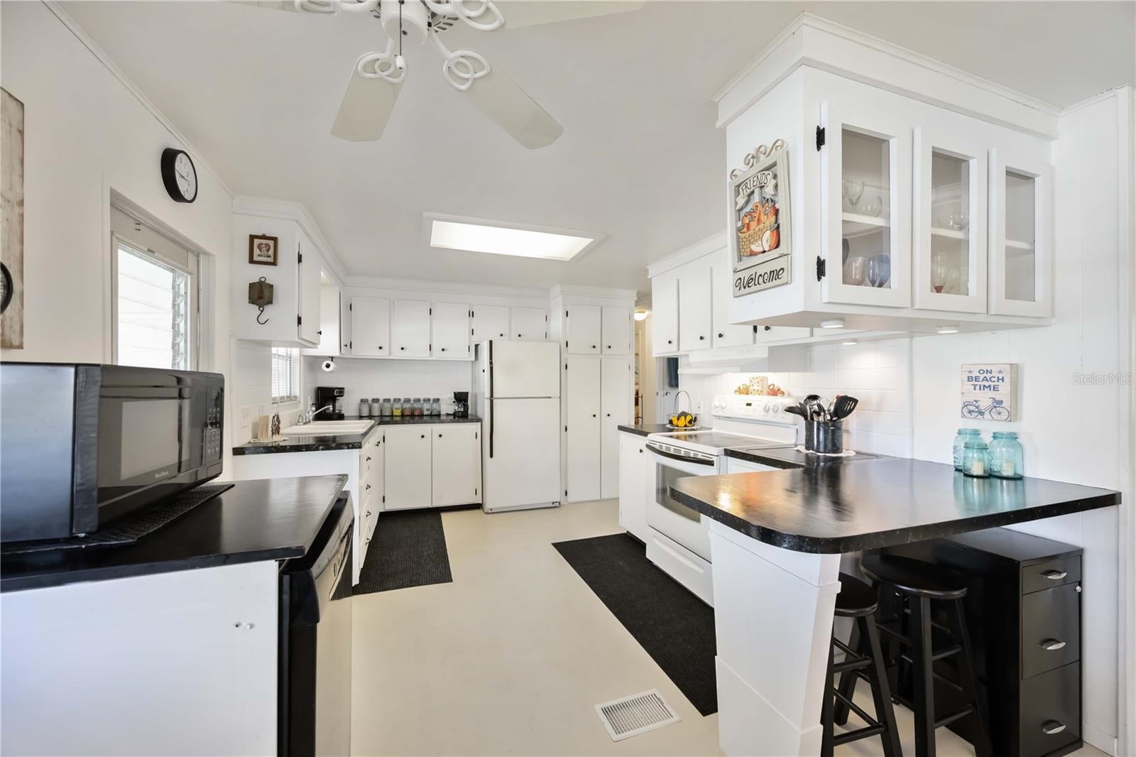 EAGLE POINT MHP - Residential