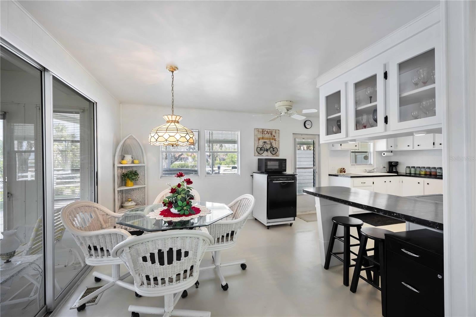 EAGLE POINT MHP - Residential