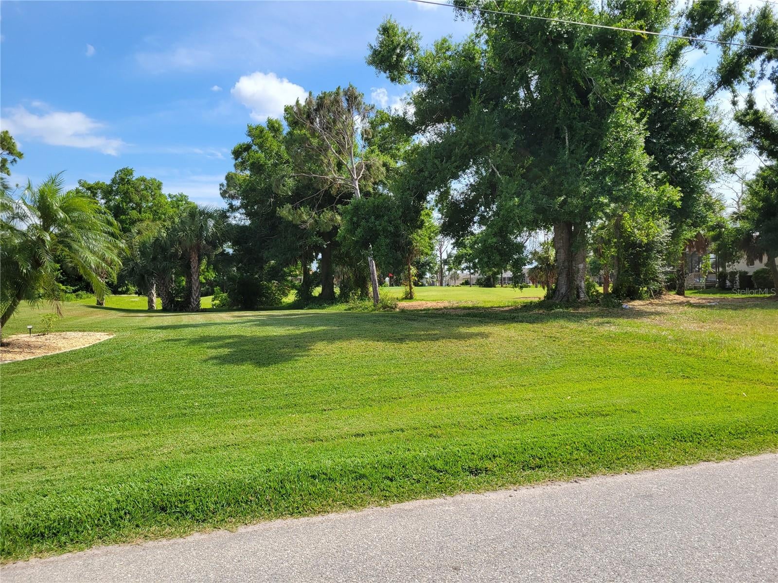 ROTONDA WEST LONG MEADOW - Land