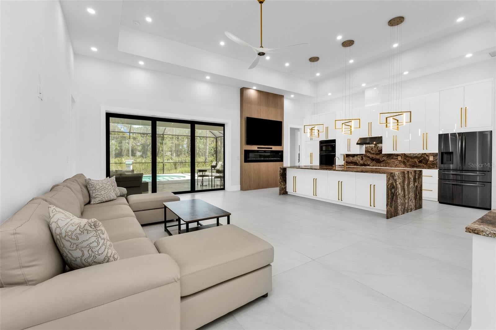 WARM MINERAL SPGS - Residential