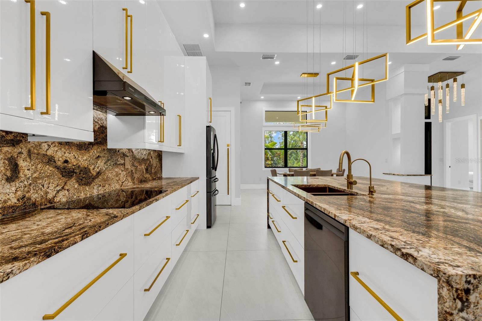 WARM MINERAL SPGS - Residential