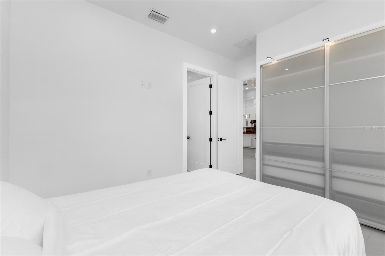 WARM MINERAL SPGS - Residential